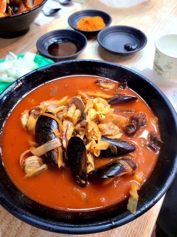열라용 짬뽕 이미지