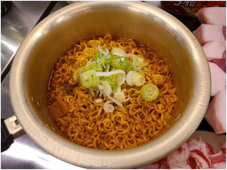 곱창폭식 이미지