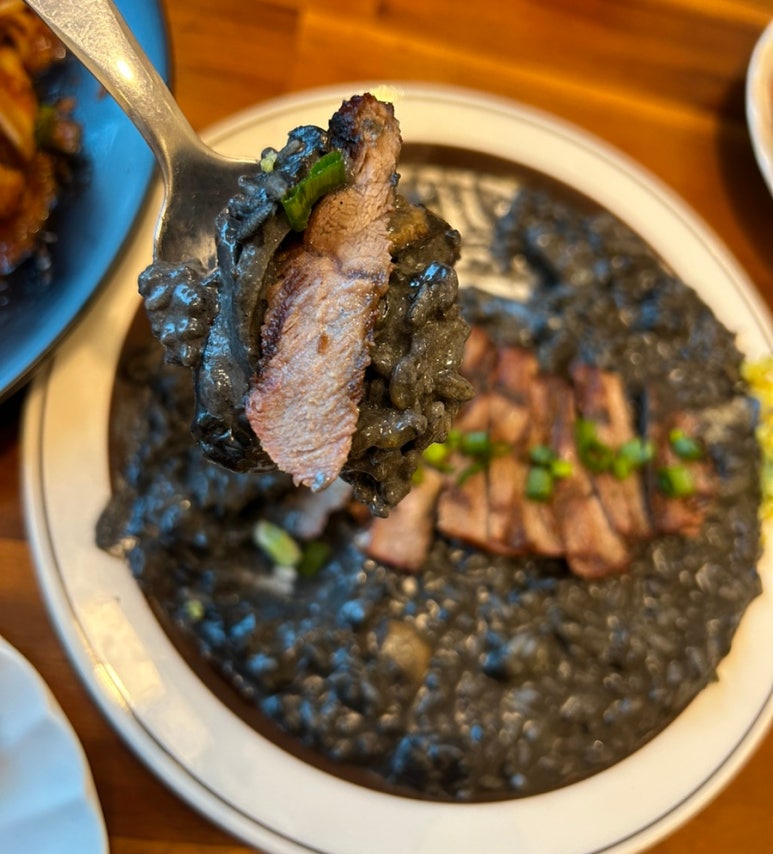 낭만장사꾼목령산호랭이 이미지