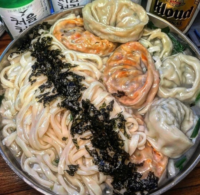 정성칼국수 이미지