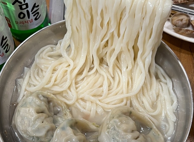 정성칼국수 이미지