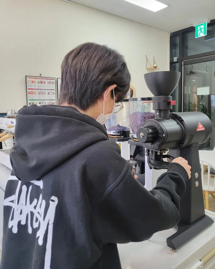 로뎀의커피랩 이미지