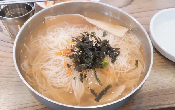 양촌리국수;칼국수 이미지