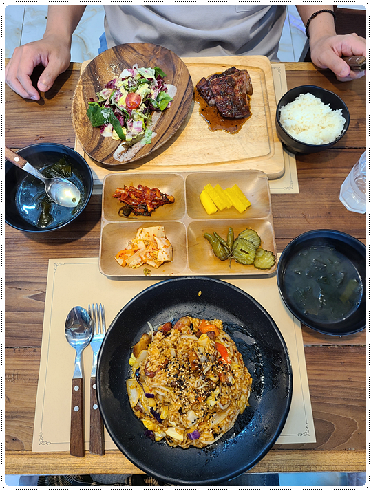 날씬흑돼지 이미지