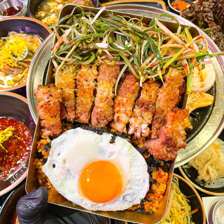돈백식당 이미지