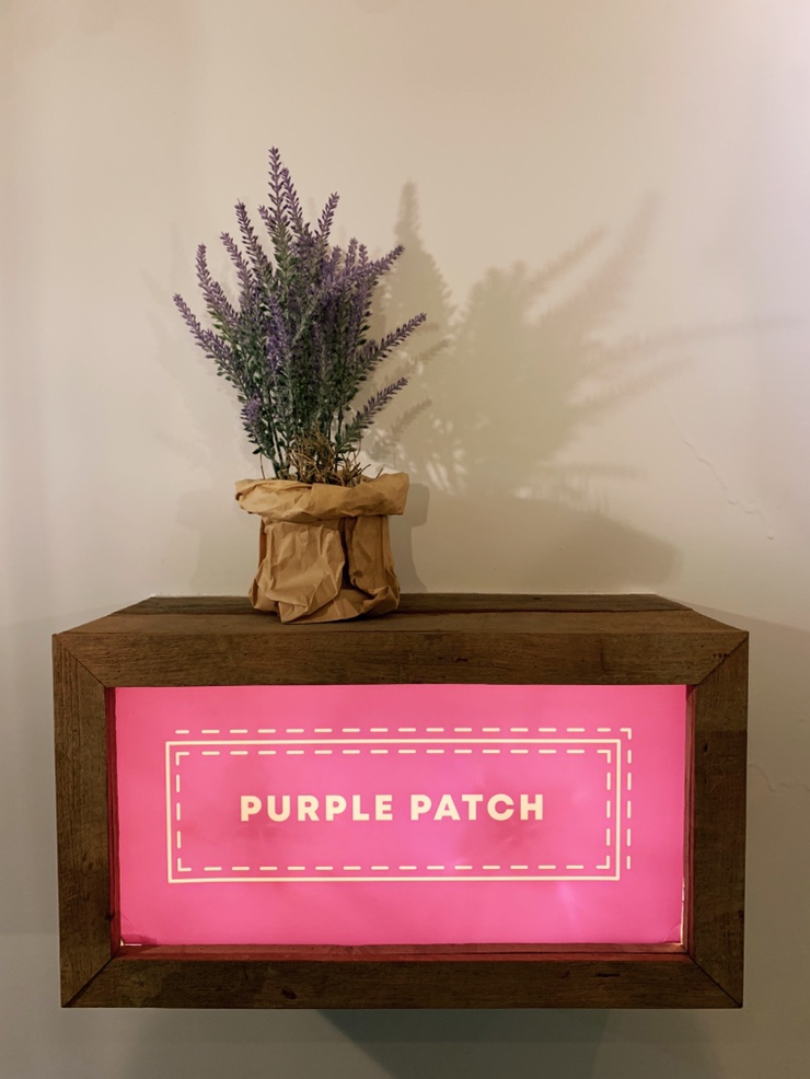 퍼플패치(PURPLE PATCH) 이미지