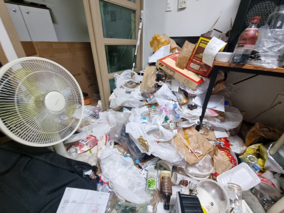 부산경남청소 이미지