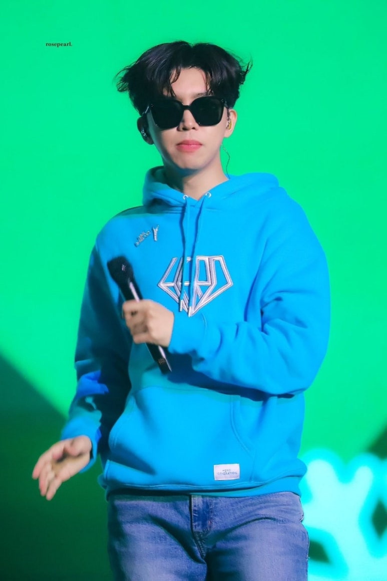 3인칭관찰자시점 이미지