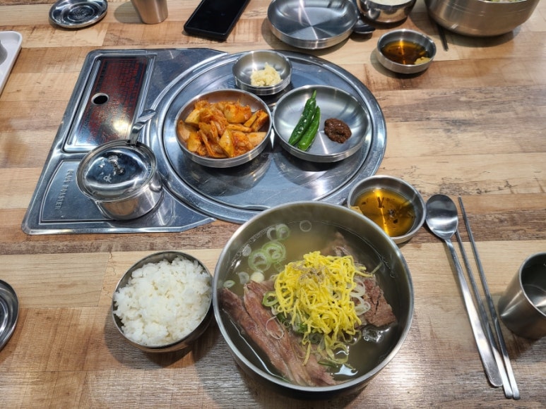 우와한뼈찜뼈곰탕 이미지