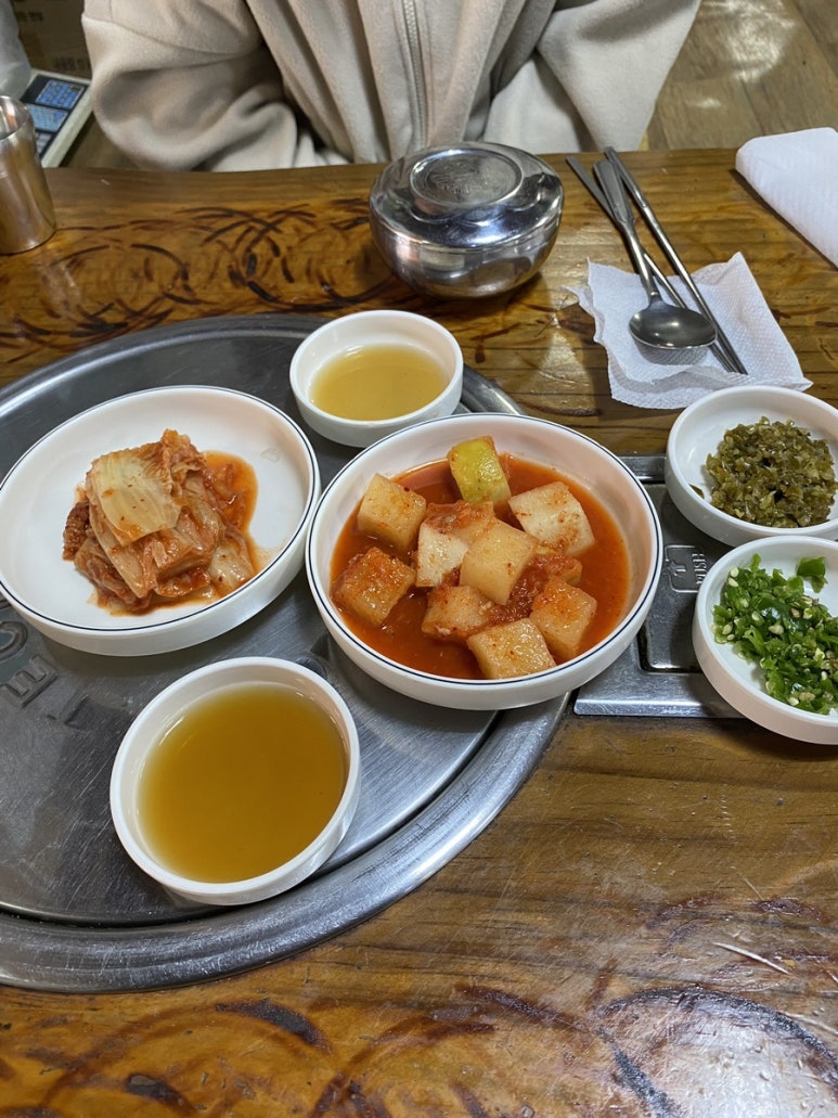 명산식당 이미지