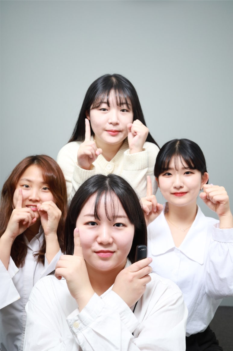 압구정흑백셀프사진관데이트코스하프스튜디오 이미지