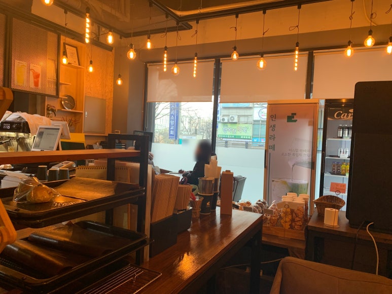 커스텀커피 수지점 이미지