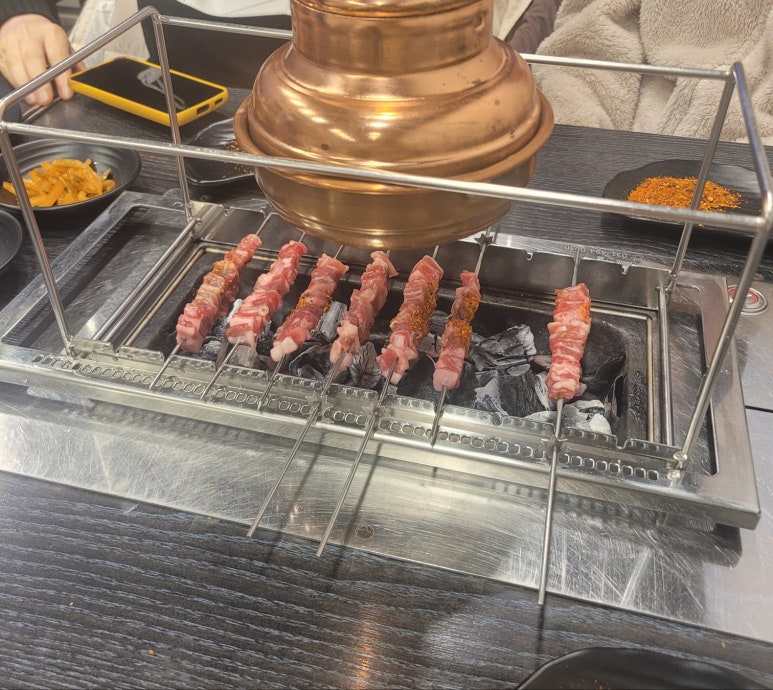 동동양꼬치 이미지