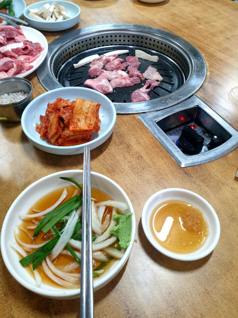 장터김해숯불뒷고기 이미지