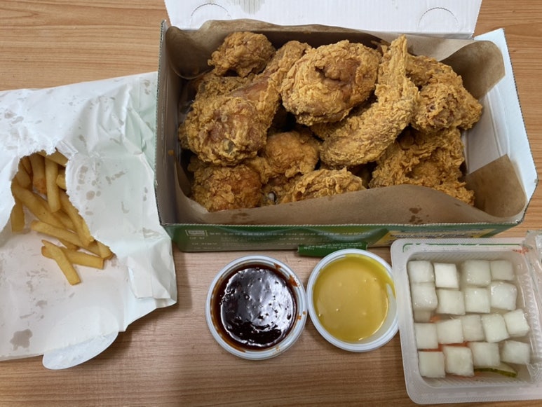 자담치킨 탄현점 이미지
