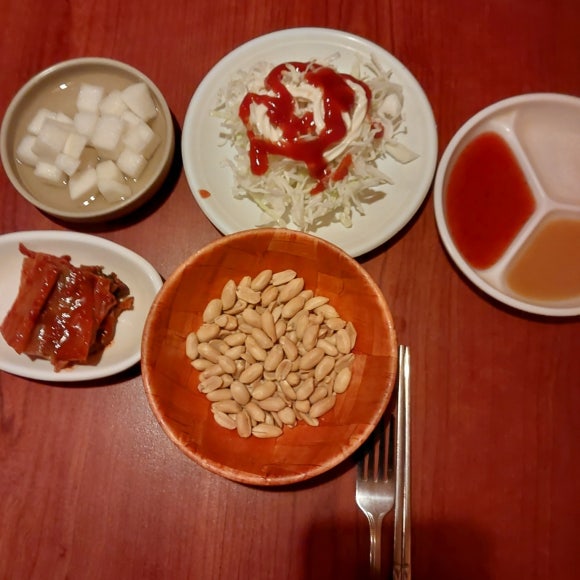 참나무장작구이꼭꼬 이미지