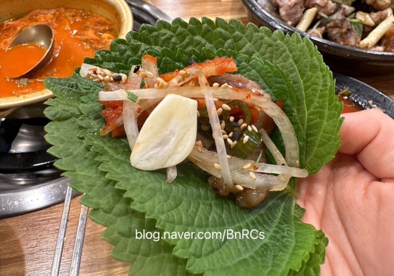참숯에구운전설의족발 이미지