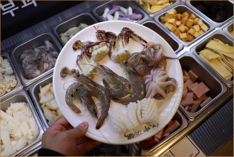 홍중샤브부페 이미지