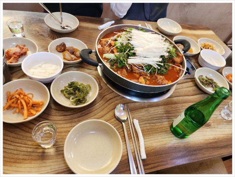 옛날돌쇠네식당 이미지