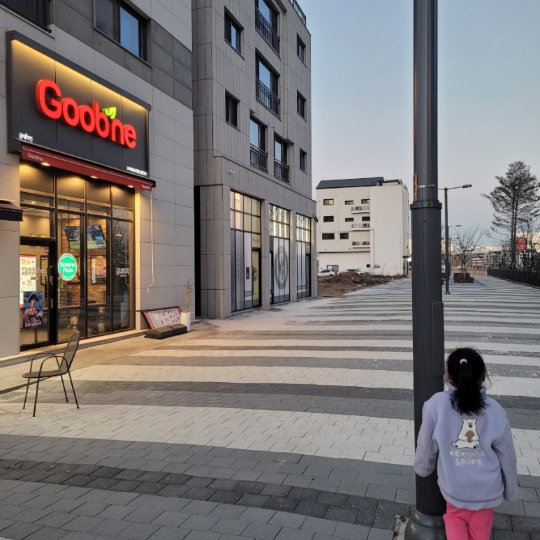 굽네치킨고덕에듀점 이미지