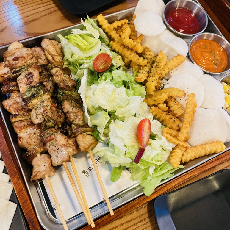 꼬치의 품격(영종운서점) 이미지