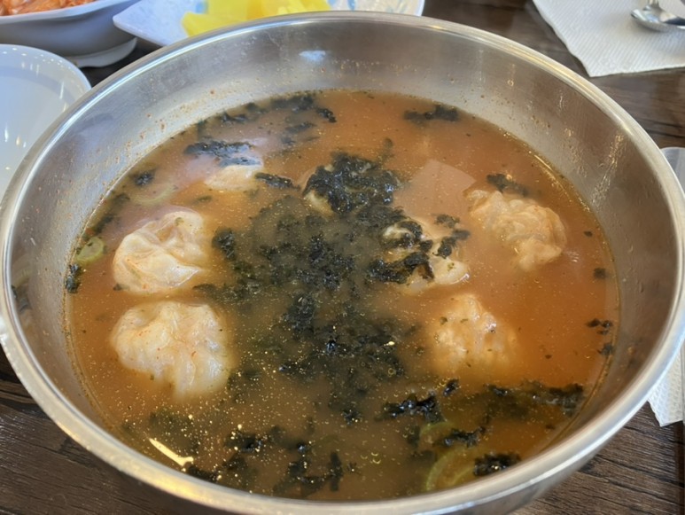 고추만두국집 이미지