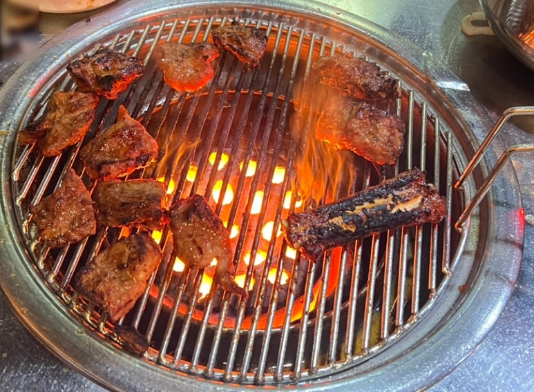 양기네불타는연탄구이 이미지