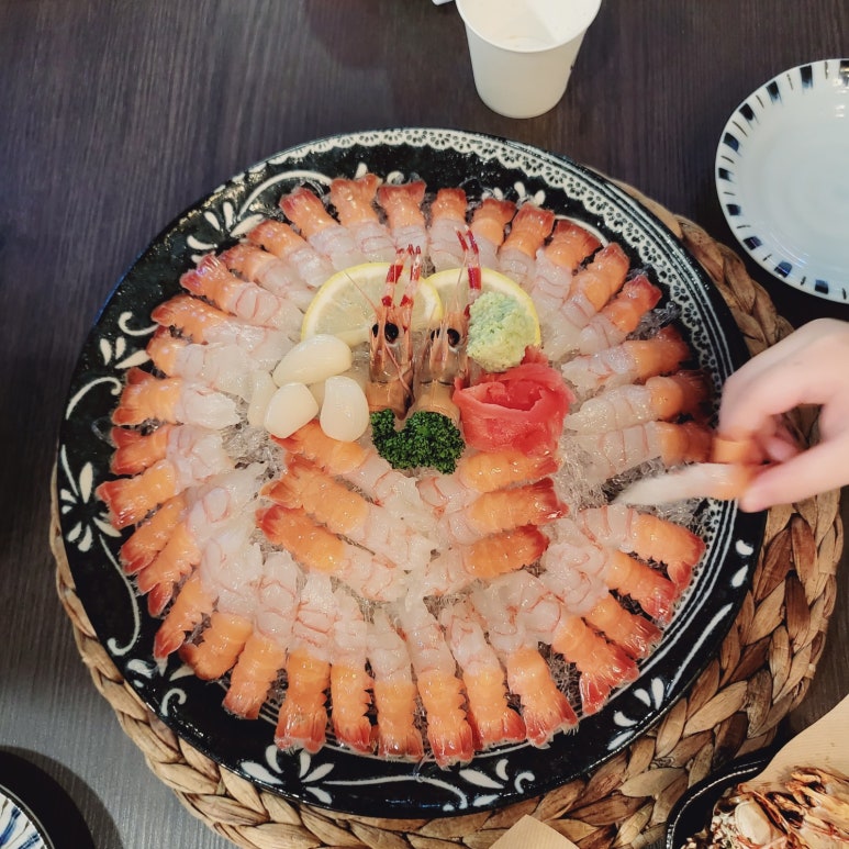 제주딱새우앤연어 이미지