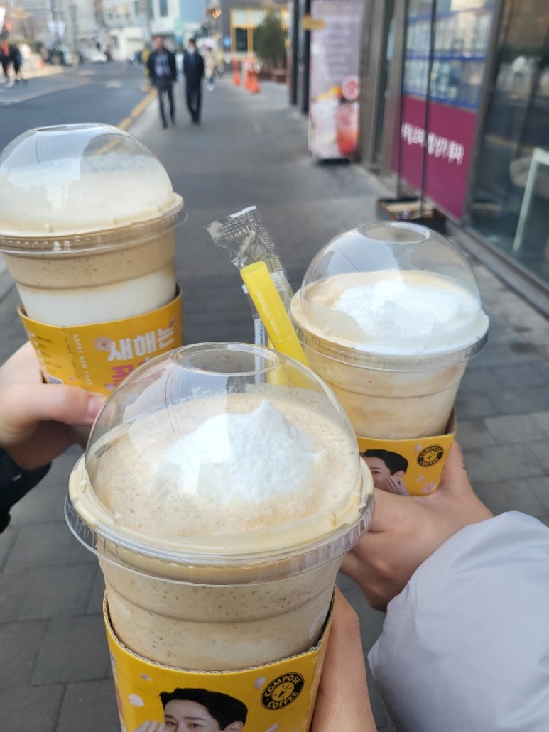 컴포즈커피 구로한영시티점 이미지