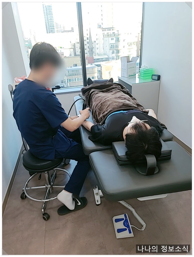 더튼튼정형외과 이미지