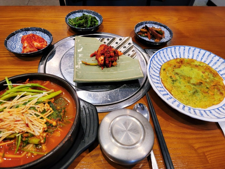 동해해물탕 이미지