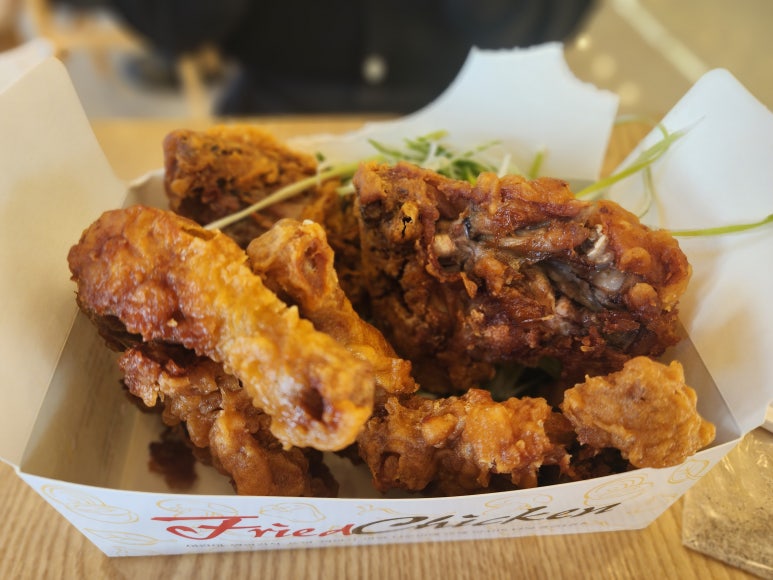 거농치킨 이미지
