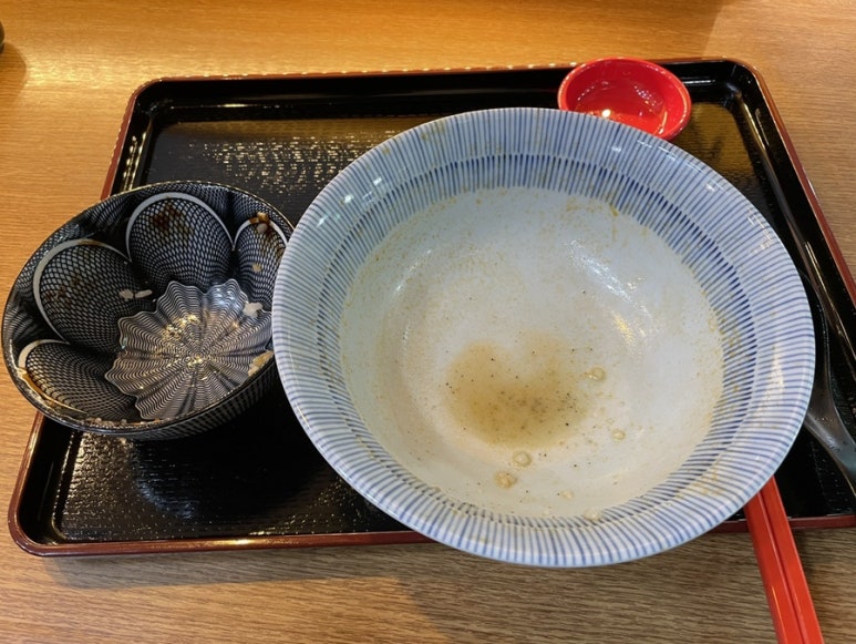 얏타미라멘 이미지