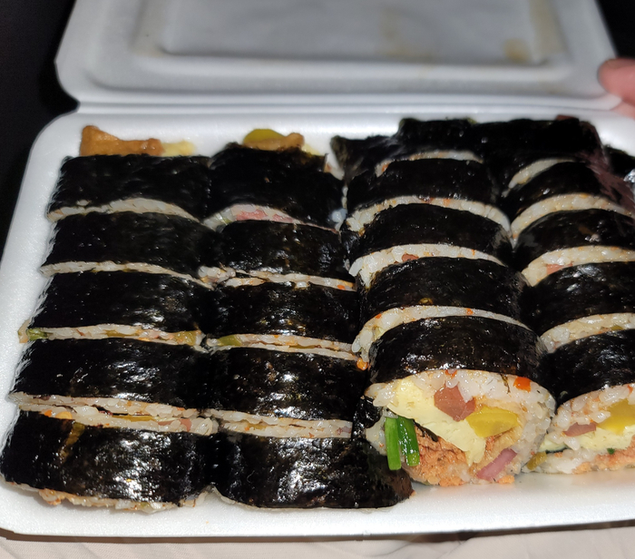 김밥파는언니 이미지