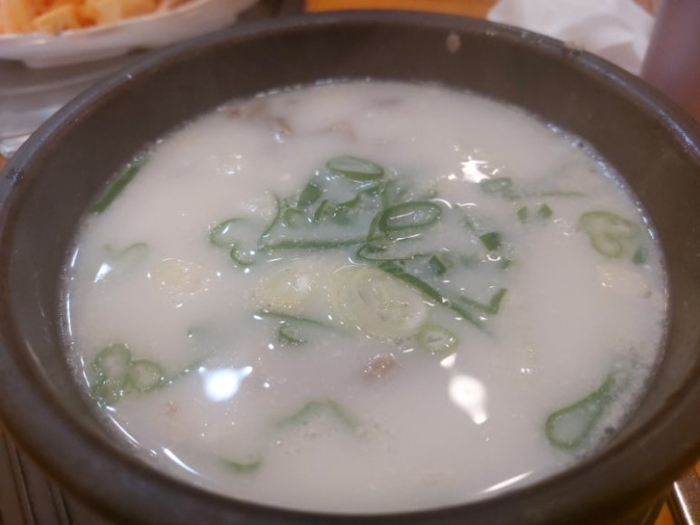 명품 설렁탕 이미지