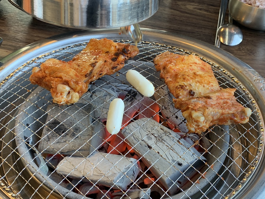 명물숯불닭갈비 이미지