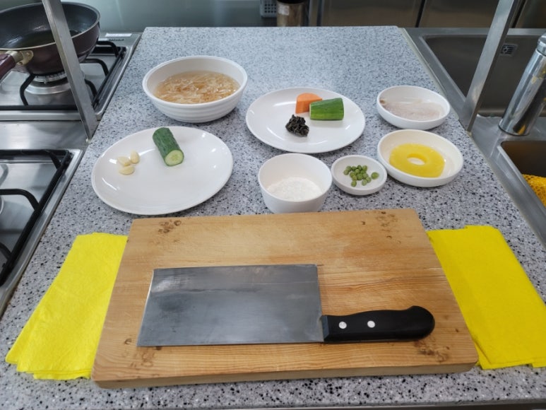 럭셔리수룸소주방 이미지