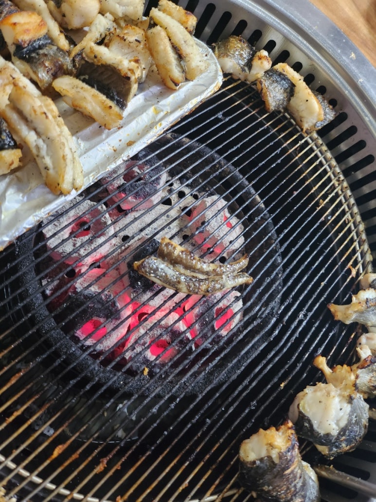 힘센숯불장어구이 이미지