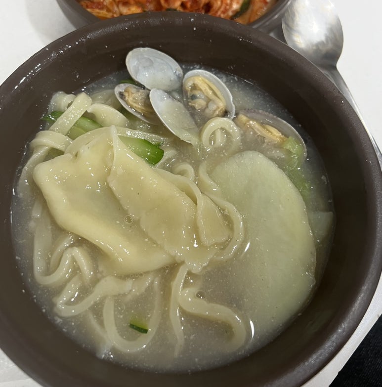 손칼수제비 이미지
