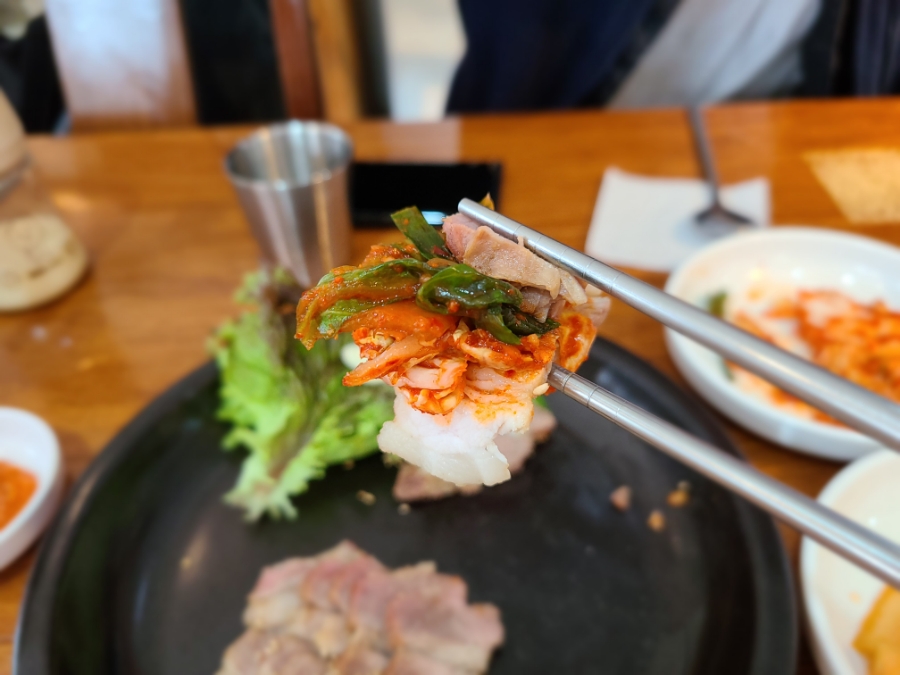 광양칼국수 보쌈 이미지