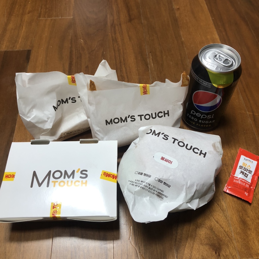 맘스터치전북도청점 이미지