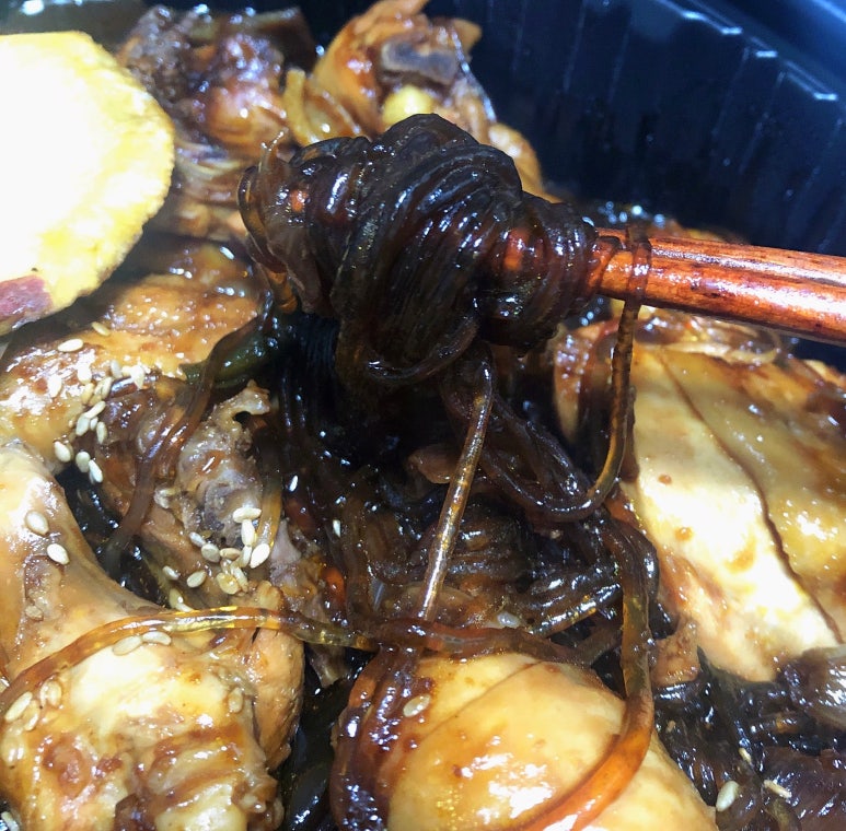 두마리찜닭두찜대전 이미지