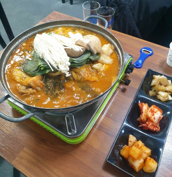 순우리뼈감자탕 이미지