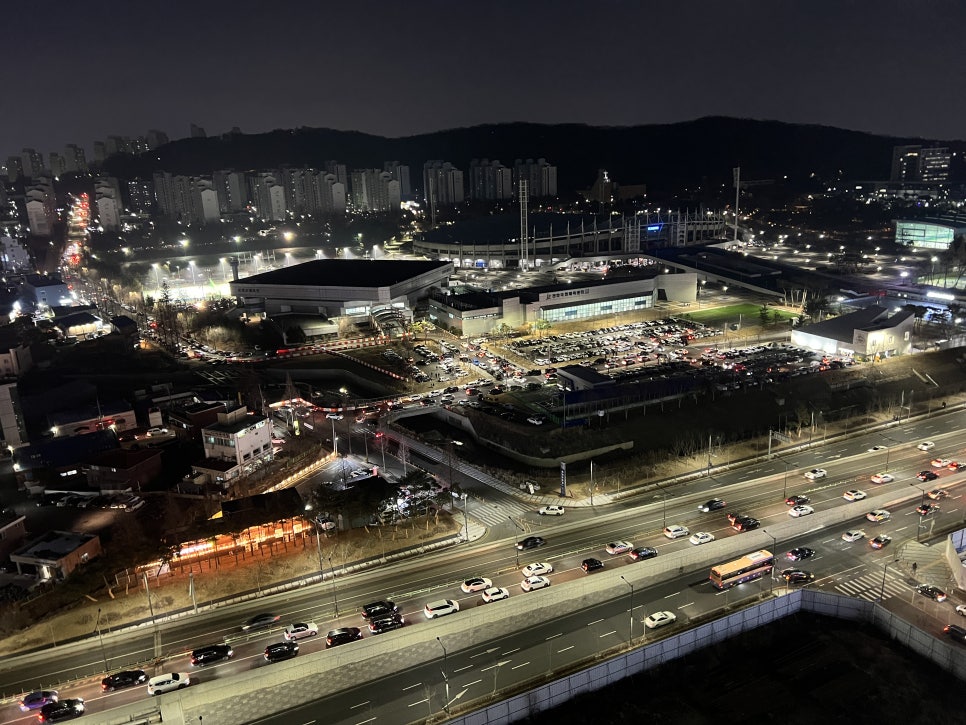 맘스터치천안원마트점 이미지