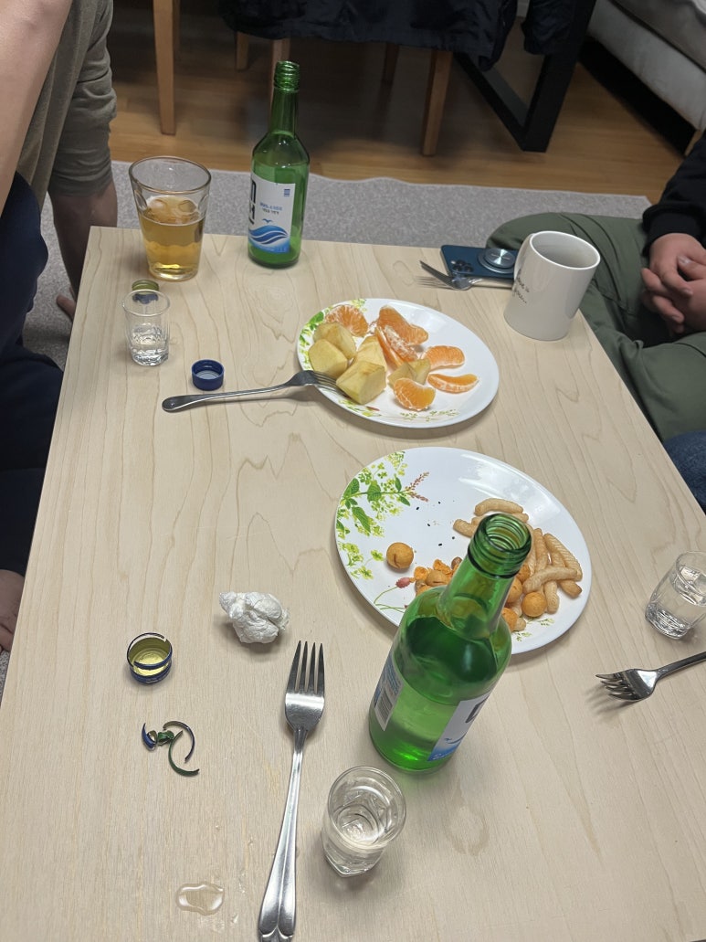 바야바야치킨 이미지