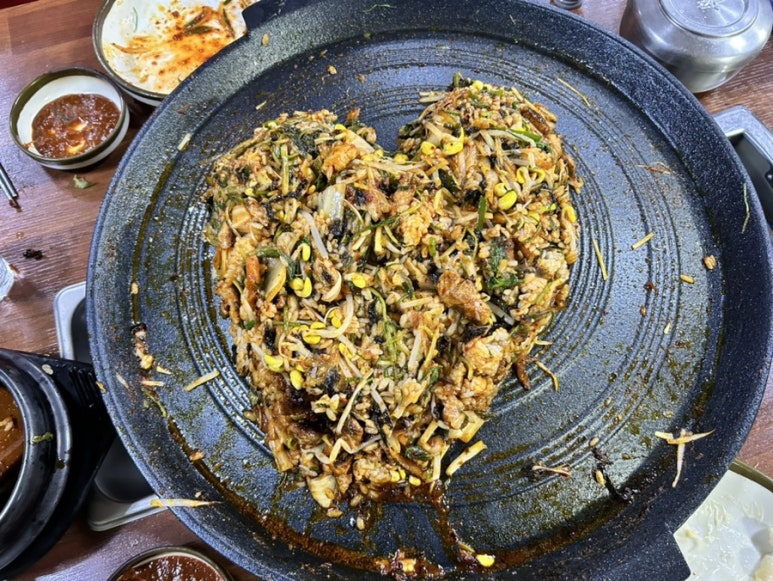 더덕솥뚜껑삼겹살 율량점 이미지