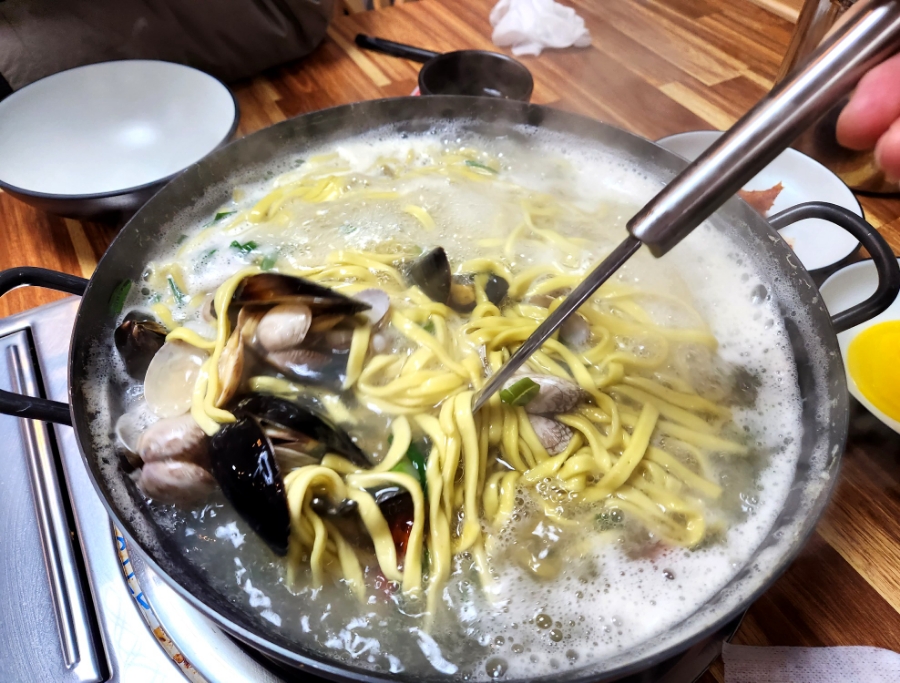 해:담음 해물칼국수 이미지