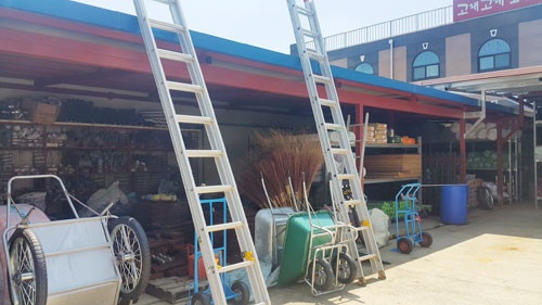월드철물 이미지