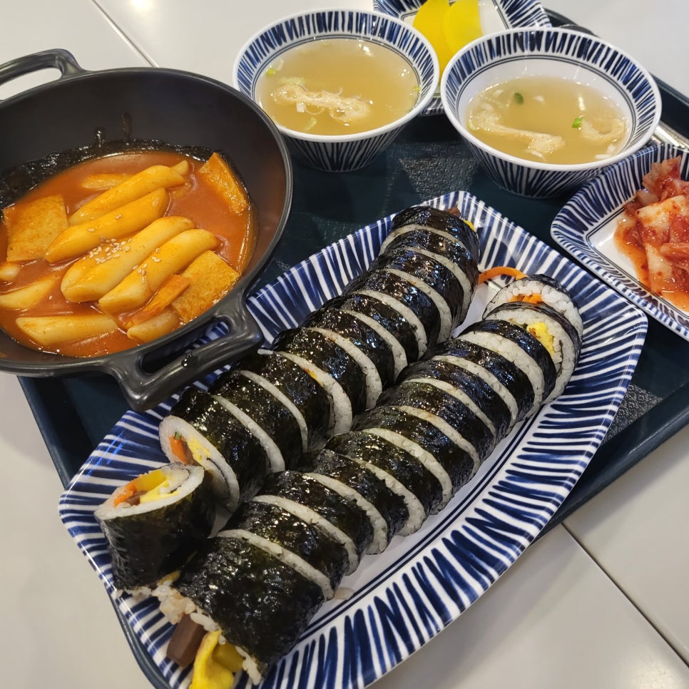우리두리분식 이미지