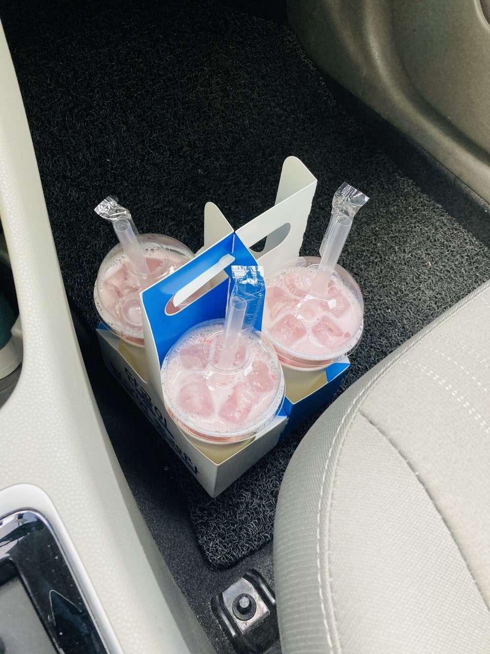 러빗커피 이미지